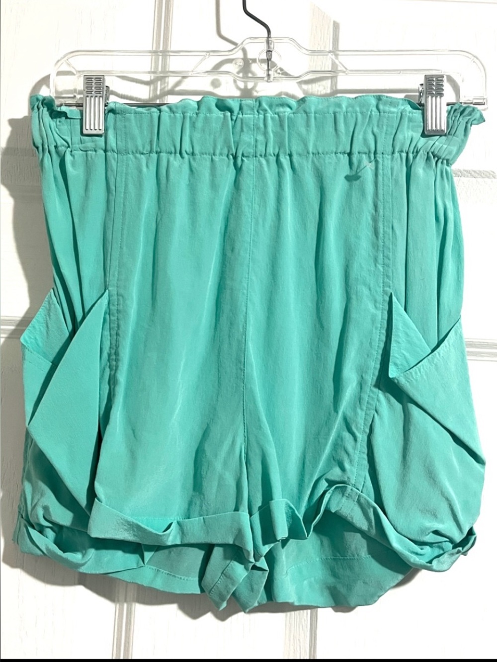 Wilfred silk shorts size Small Mint green color beach vacation cruise